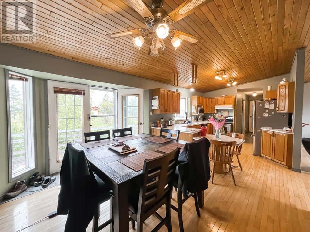 70341 RR 222 — Rural Greenview No. 16, M.D. of, Alberta - Photo 5 of 26