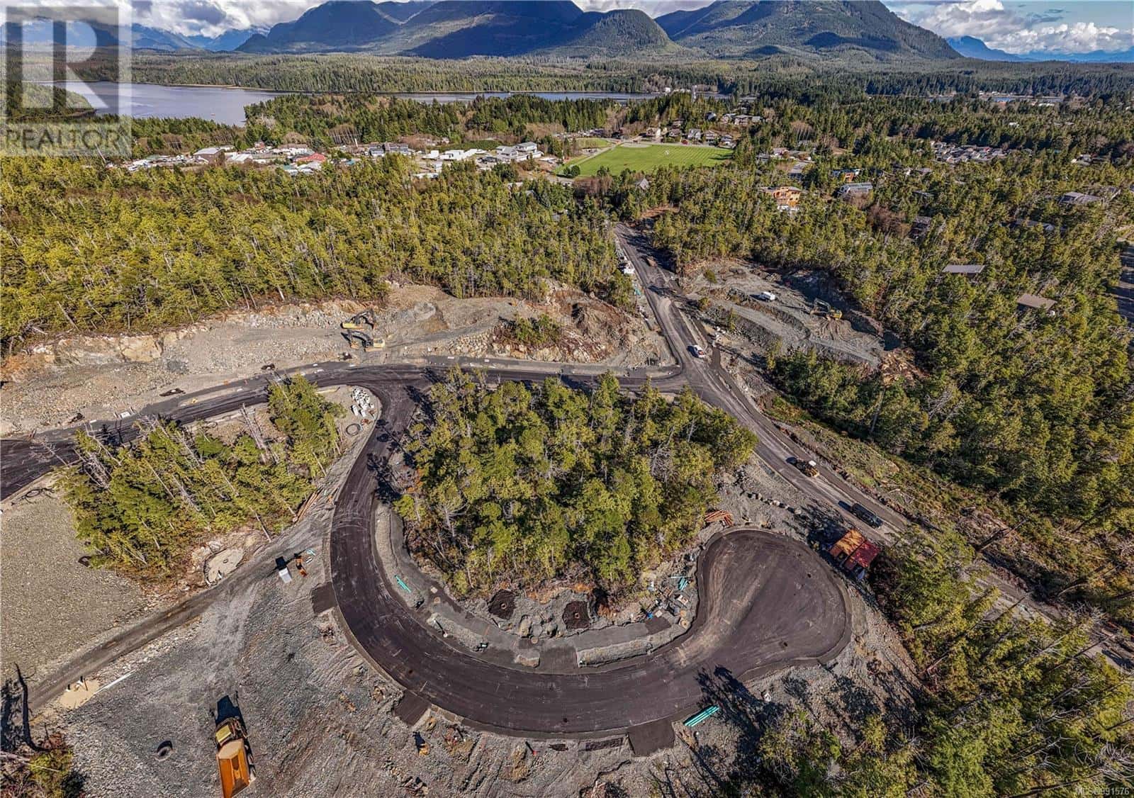 Lot 84 Shore Pine Dr — Ucluelet, British Columbia - Photo 4 of 5