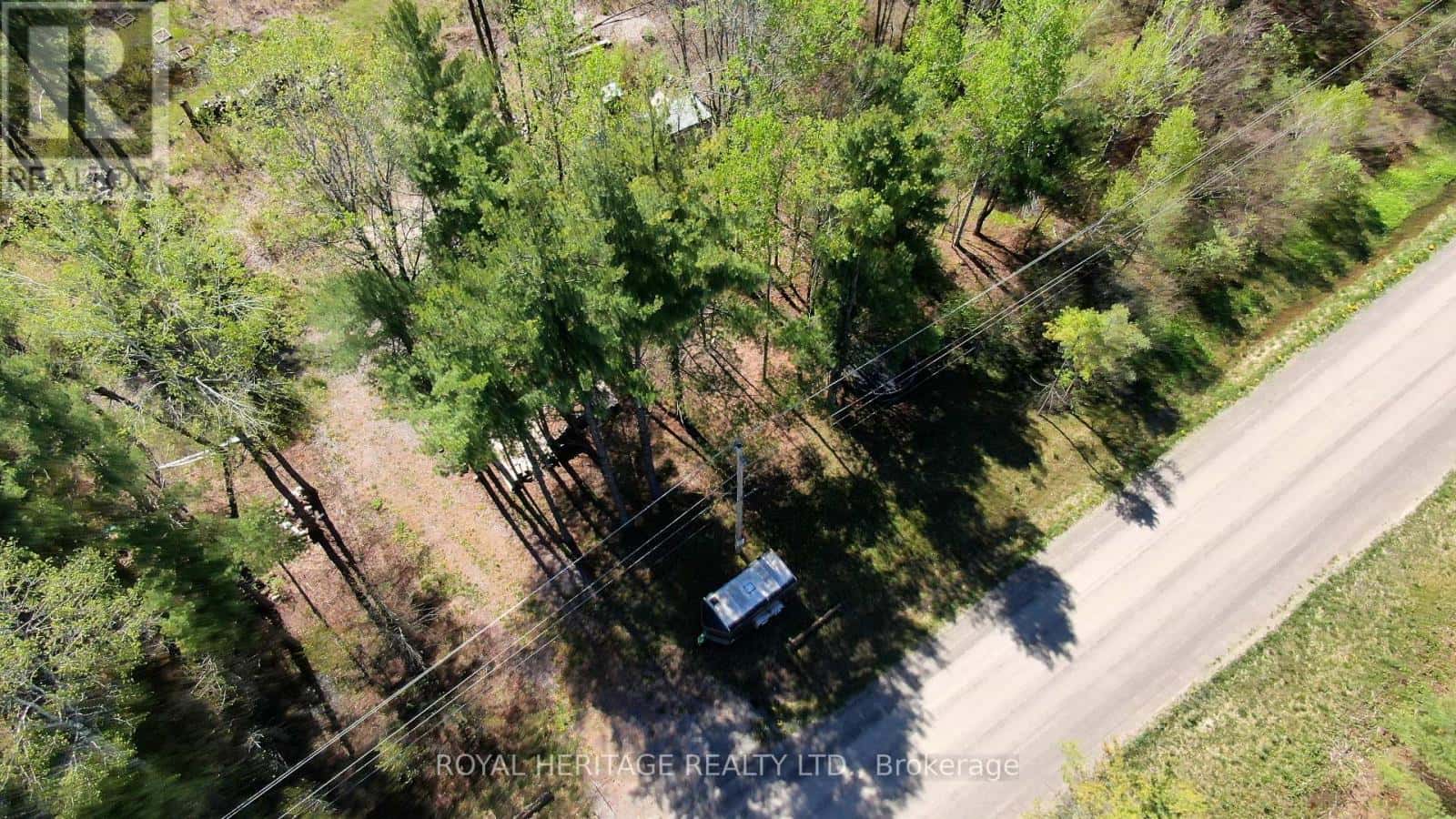 2449 ROONEY ROAD E — Edwardsburgh/Cardinal, Ontario - Photo 3 of 8