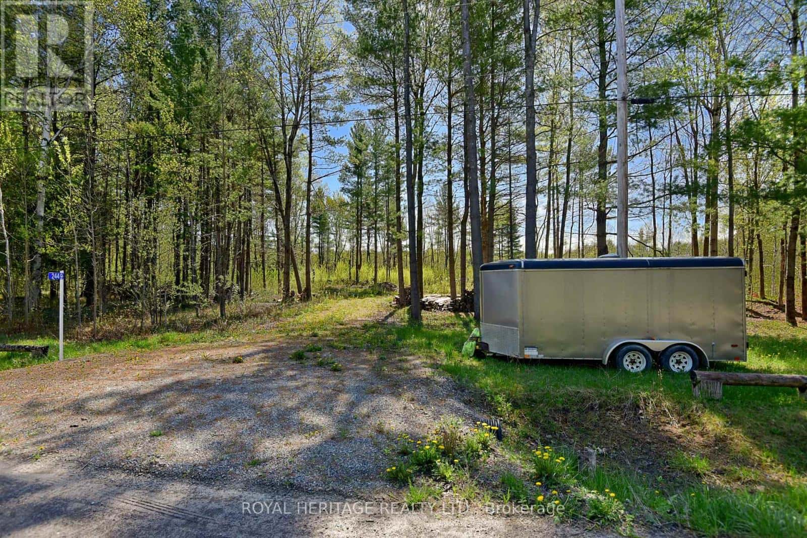 2449 ROONEY ROAD E — Edwardsburgh/Cardinal, Ontario - Photo 5 of 8