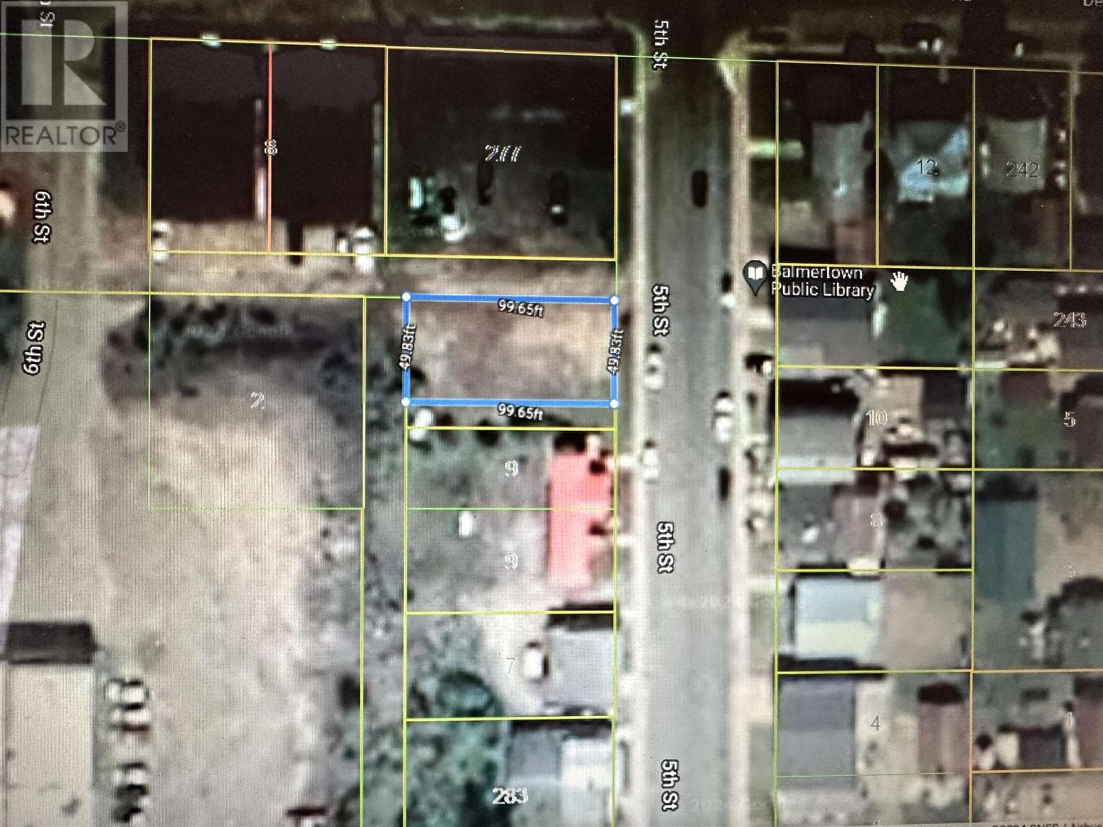 11 Fifth ST — Balmertown, Ontario - Main photo