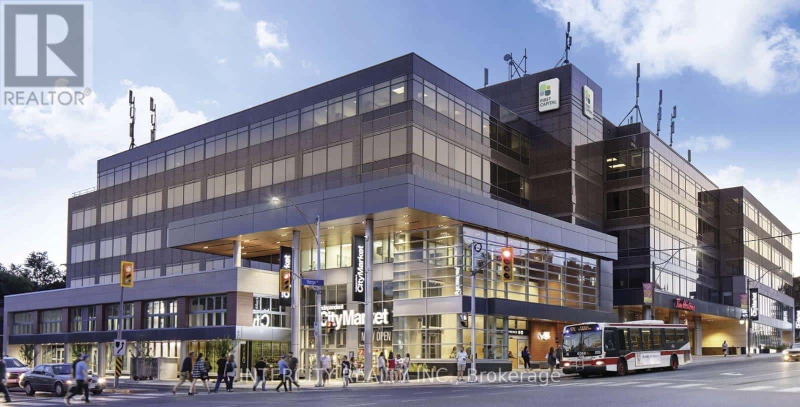 5050 - 3080 YONGE STREET