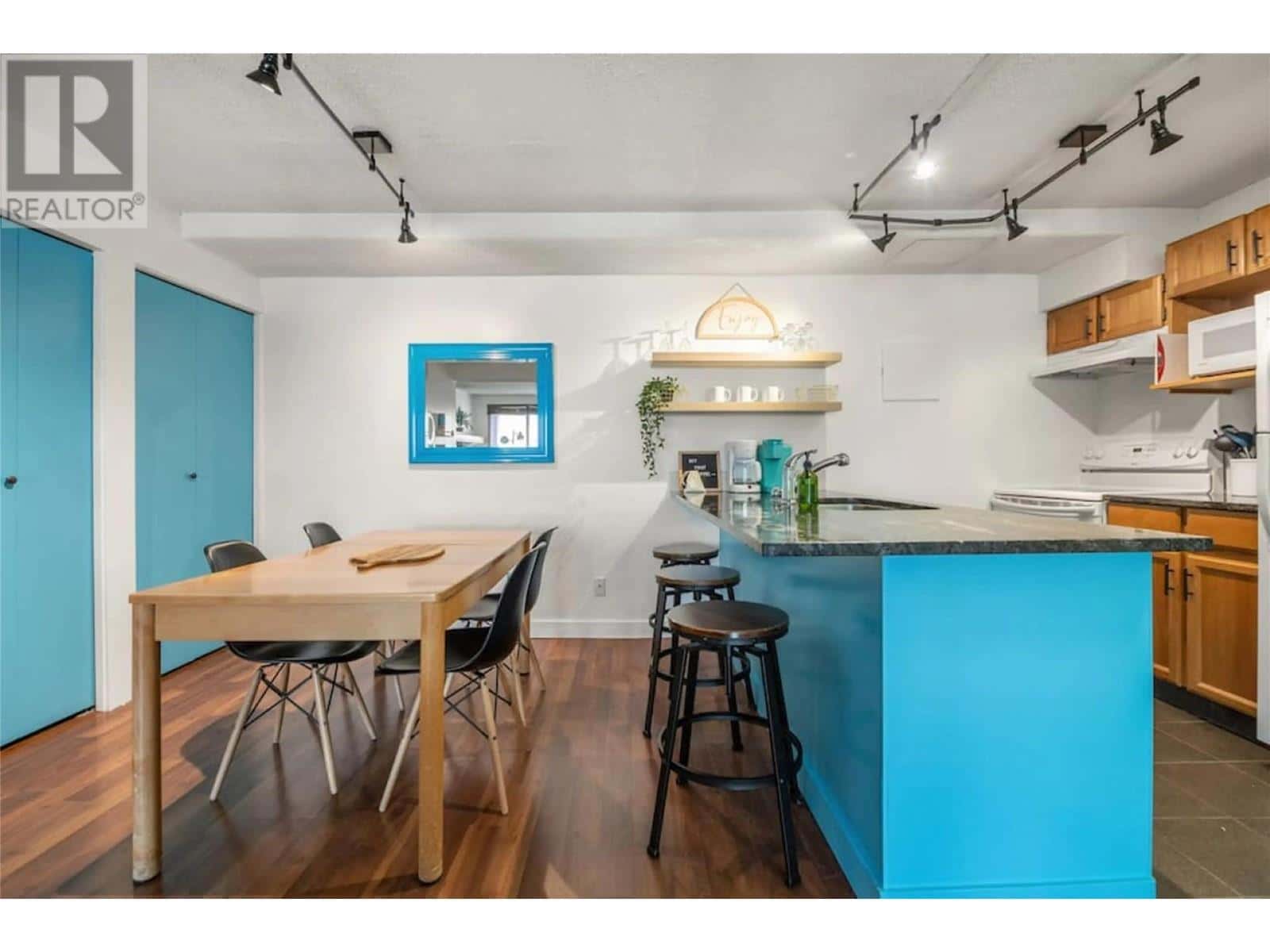 2030 PANORAMA Drive Unit# 504 — Panorama, British Columbia - Photo 3 of 18