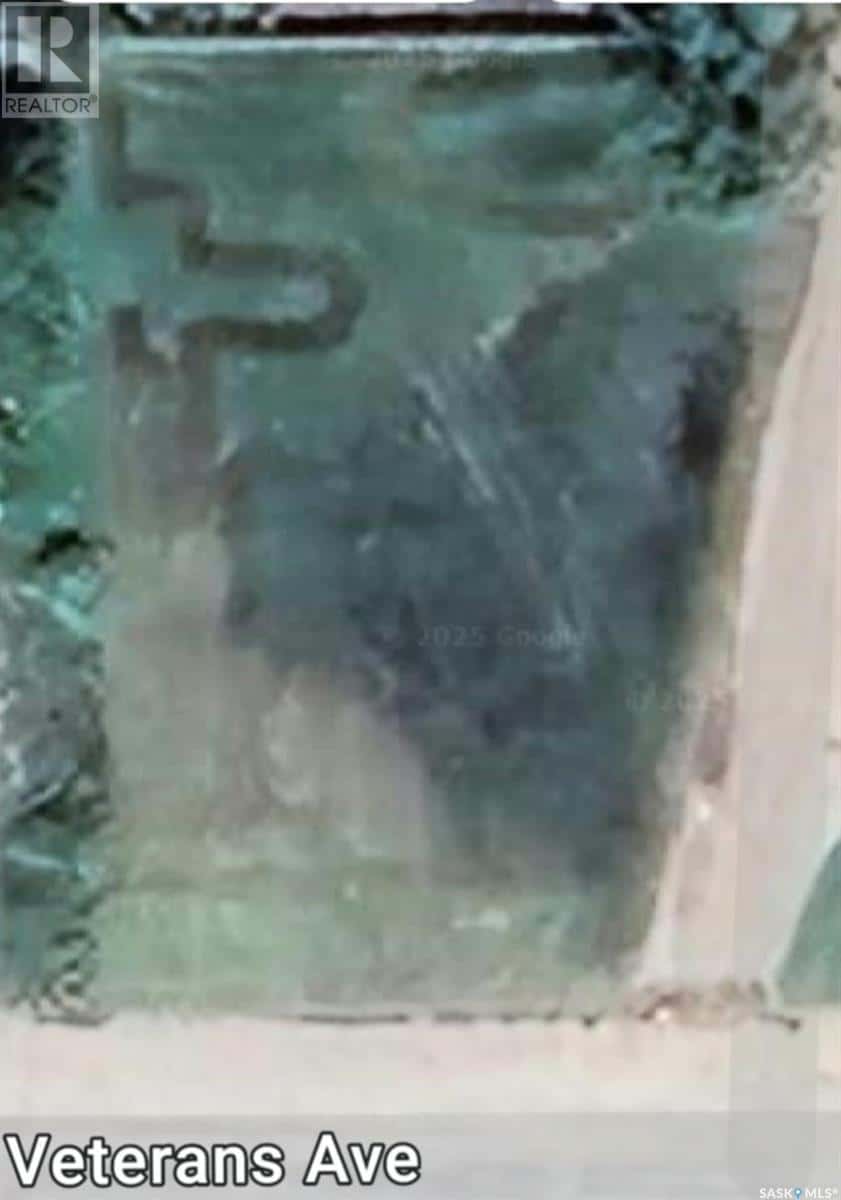 1050 Veterans AVENUE — Esterhazy, Saskatchewan - Photo 3 of 6