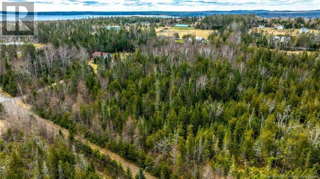 47 Crestwood Lane — Saint Andrews, New Brunswick - Photo 3 of 10