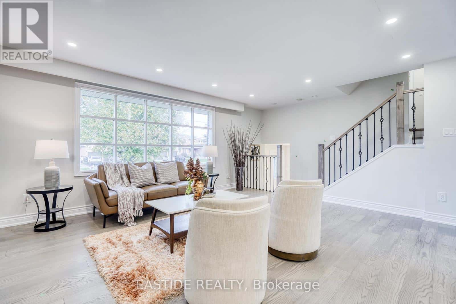 82 MILLER DRIVE — Barrie (Edgehill Drive), Ontario - Photo 5 of 31