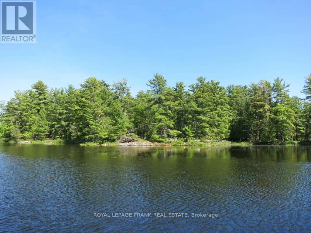 0 HORSESHOE ISLAND — North Kawartha, Ontario - Photo 2 of 25