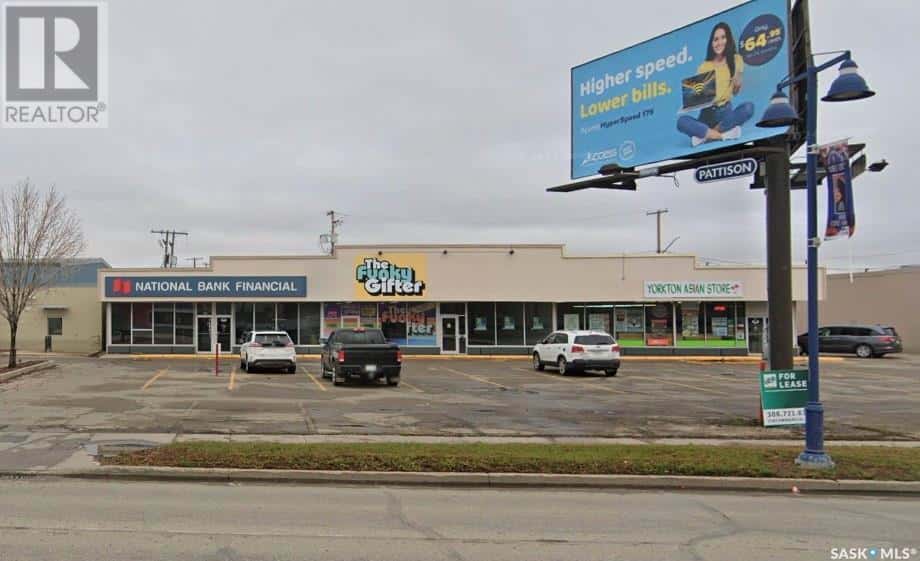 87 Broadway STREET W