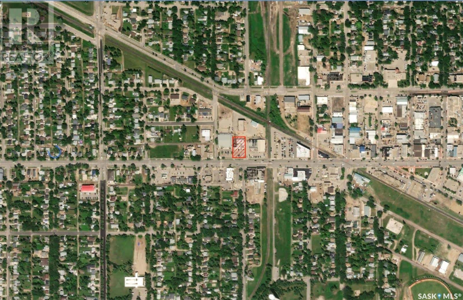 87 Broadway STREET W — Yorkton, Saskatchewan - Photo 2 of 6