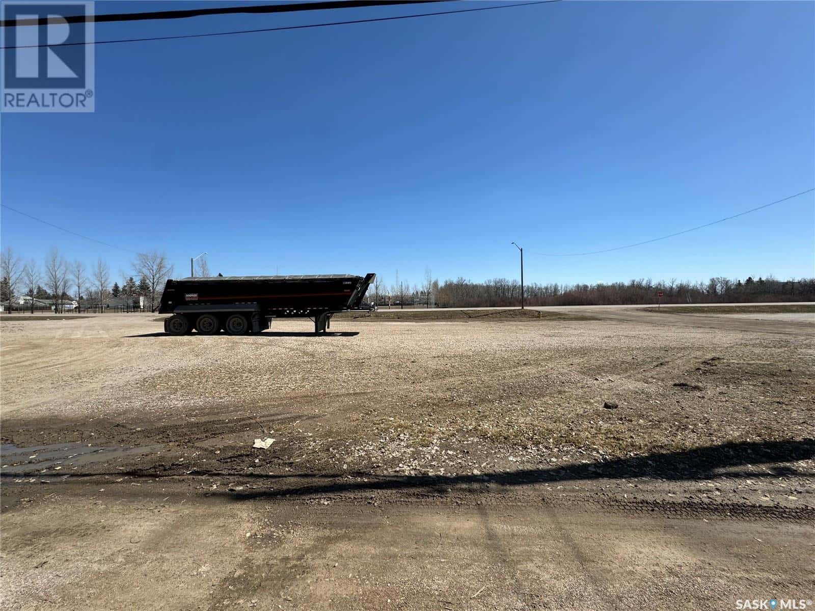 107 Main STREET — Humboldt, Saskatchewan - Photo 2 of 4