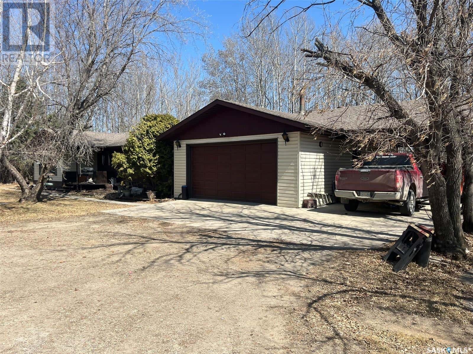 Hanson Lake Road acreage — Torch River Rm No. 488, Saskatchewan - Photo 2 of 31