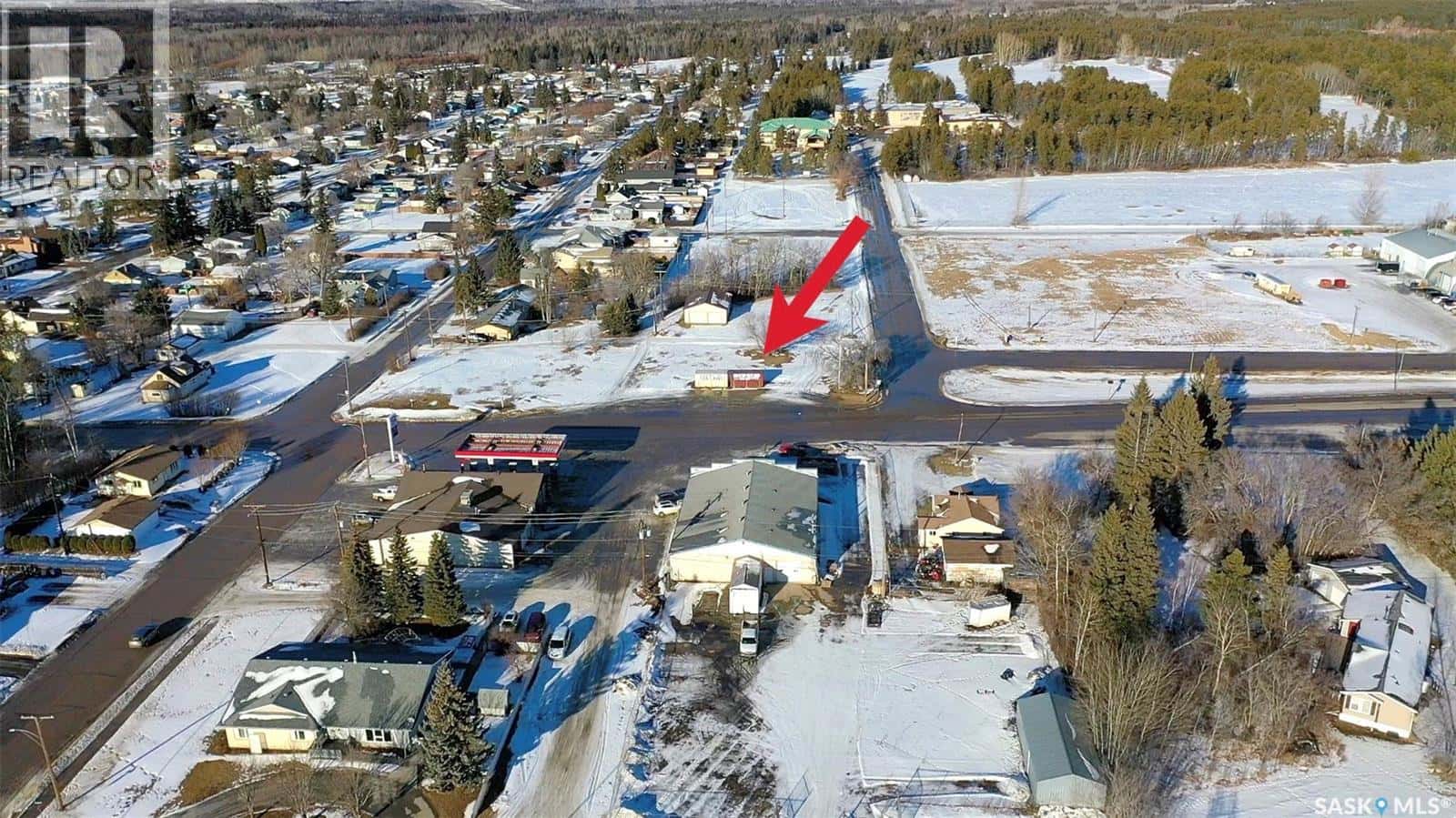 603-605 Nipawin ROAD E — Nipawin, Saskatchewan - Photo 3 of 18