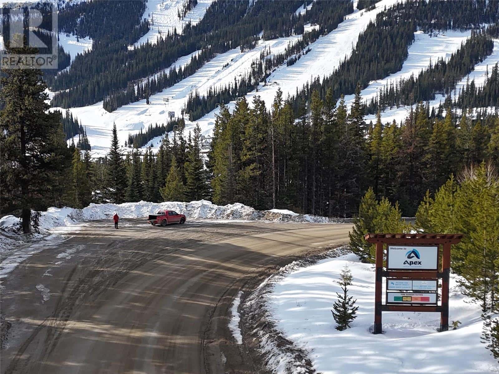 330 Strayhorse Road 205