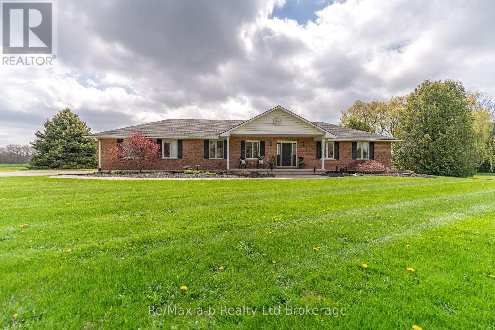 10884 PLANK ROAD — Bayham, Ontario - Main photo