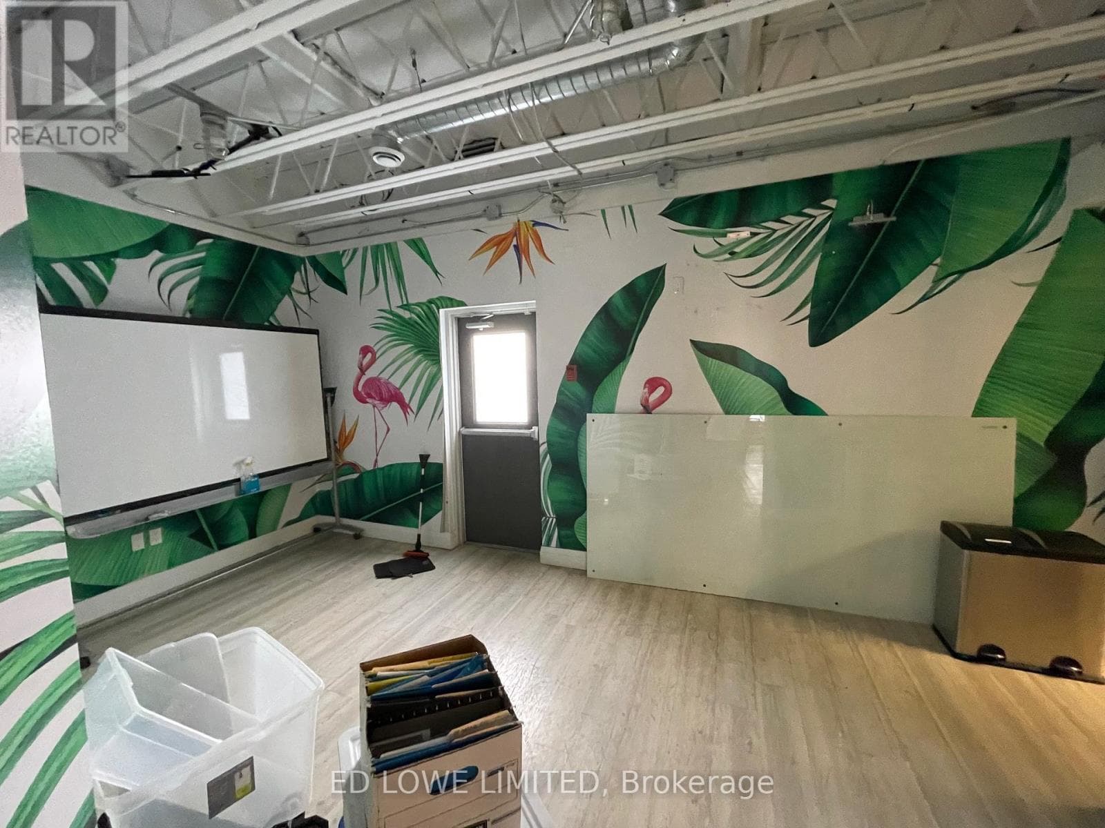 200 - 91 DUNLOP STREET E — Barrie (Lakeshore), Ontario - Main photo