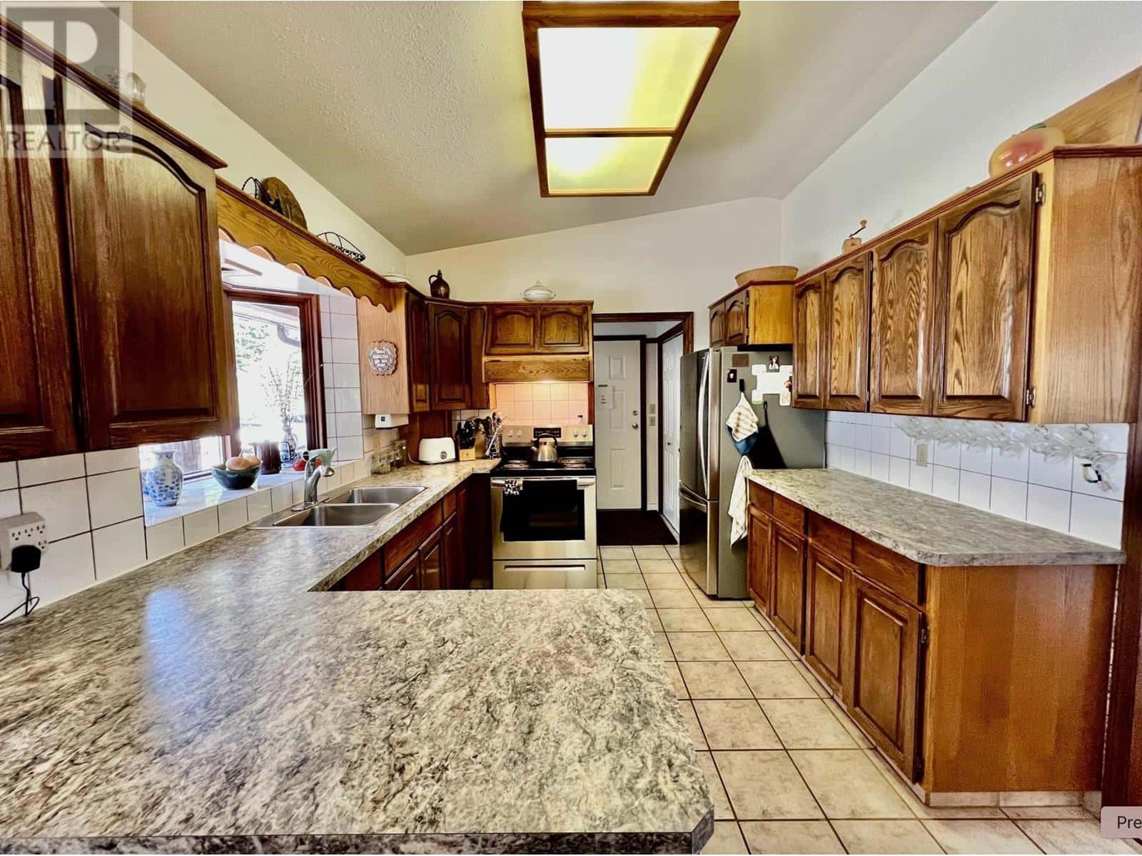 5790 TIMOTHY LAKE ROAD — Lac La Hache, British Columbia - Photo 5 of 40