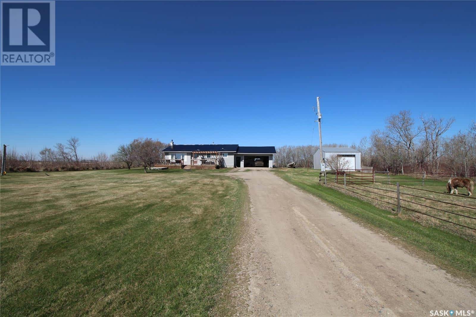 McLaughlin Acreage — Moosomin Rm No. 121, Saskatchewan - Photo 2 of 34