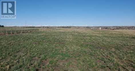 48029 295 Avenue E — De Winton, Alberta - Photo 4 of 5