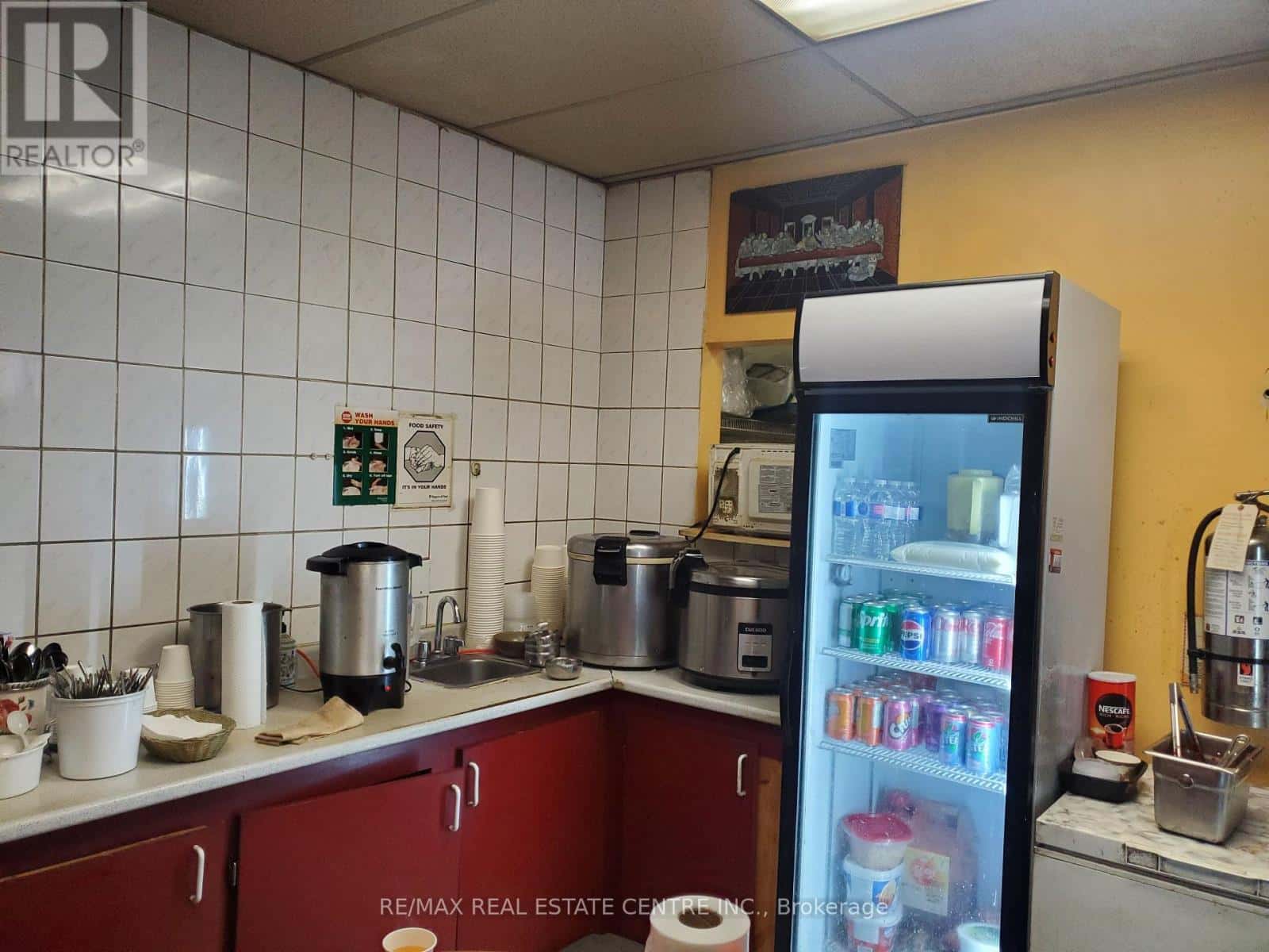 8 - 2580 SHEPARD AVENUE — Mississauga (Cooksville), Ontario - Photo 3 of 10