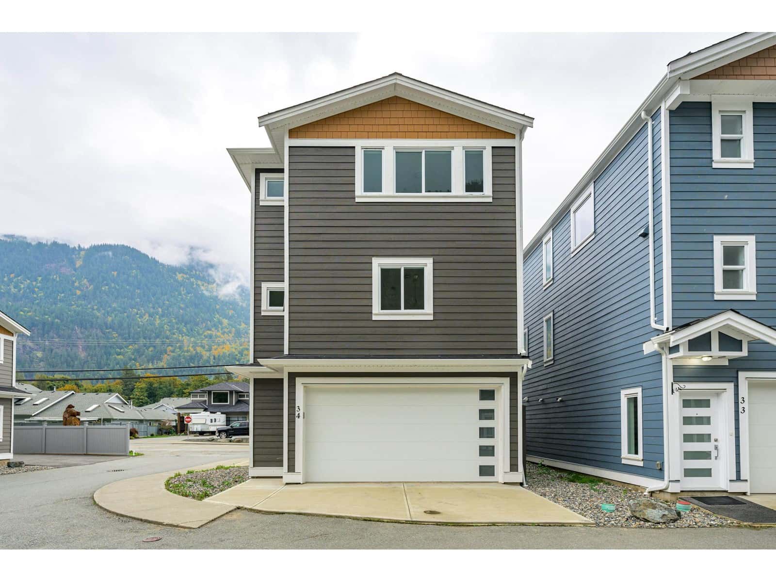 750 HOT SPRINGS ROAD Street 34