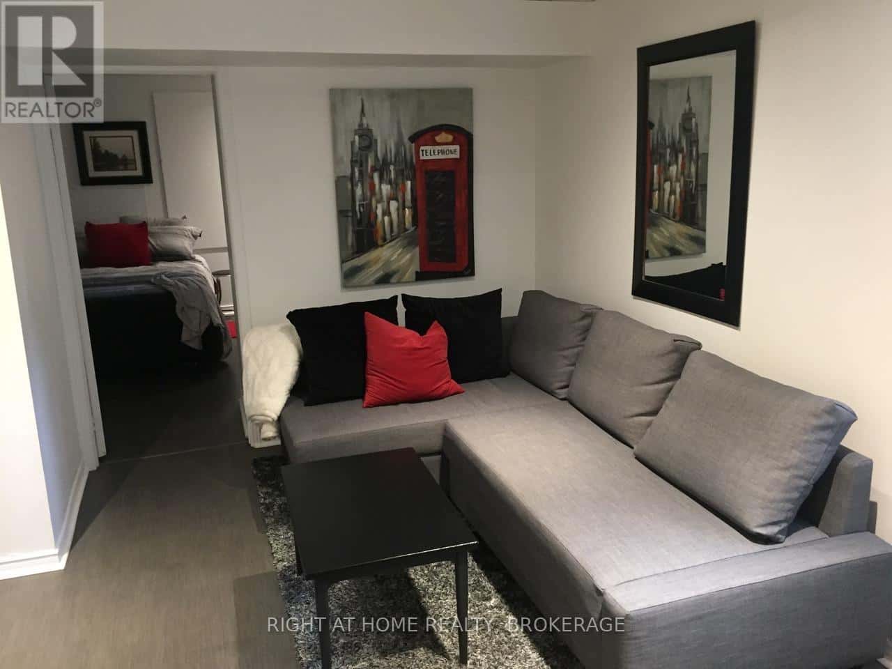 164 TRAFALGAR ROAD — Oakville (OO Old Oakville), Ontario - Photo 5 of 18