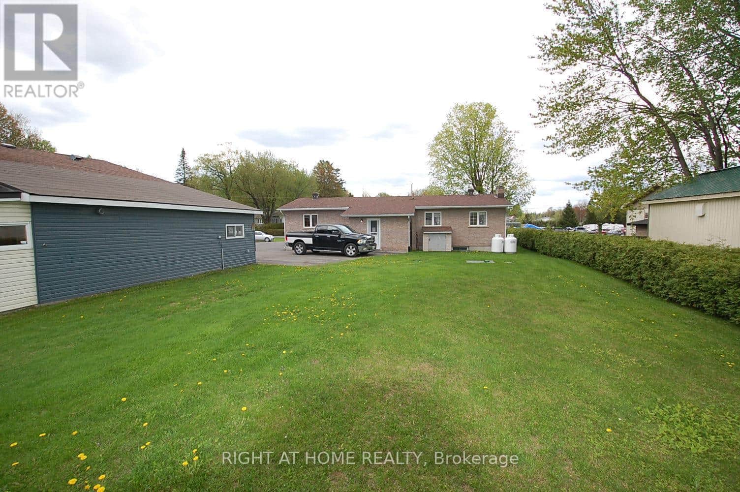 312 RAMAGE ROAD - Photo 2 of 20, Clarence-Rockland, Ontario