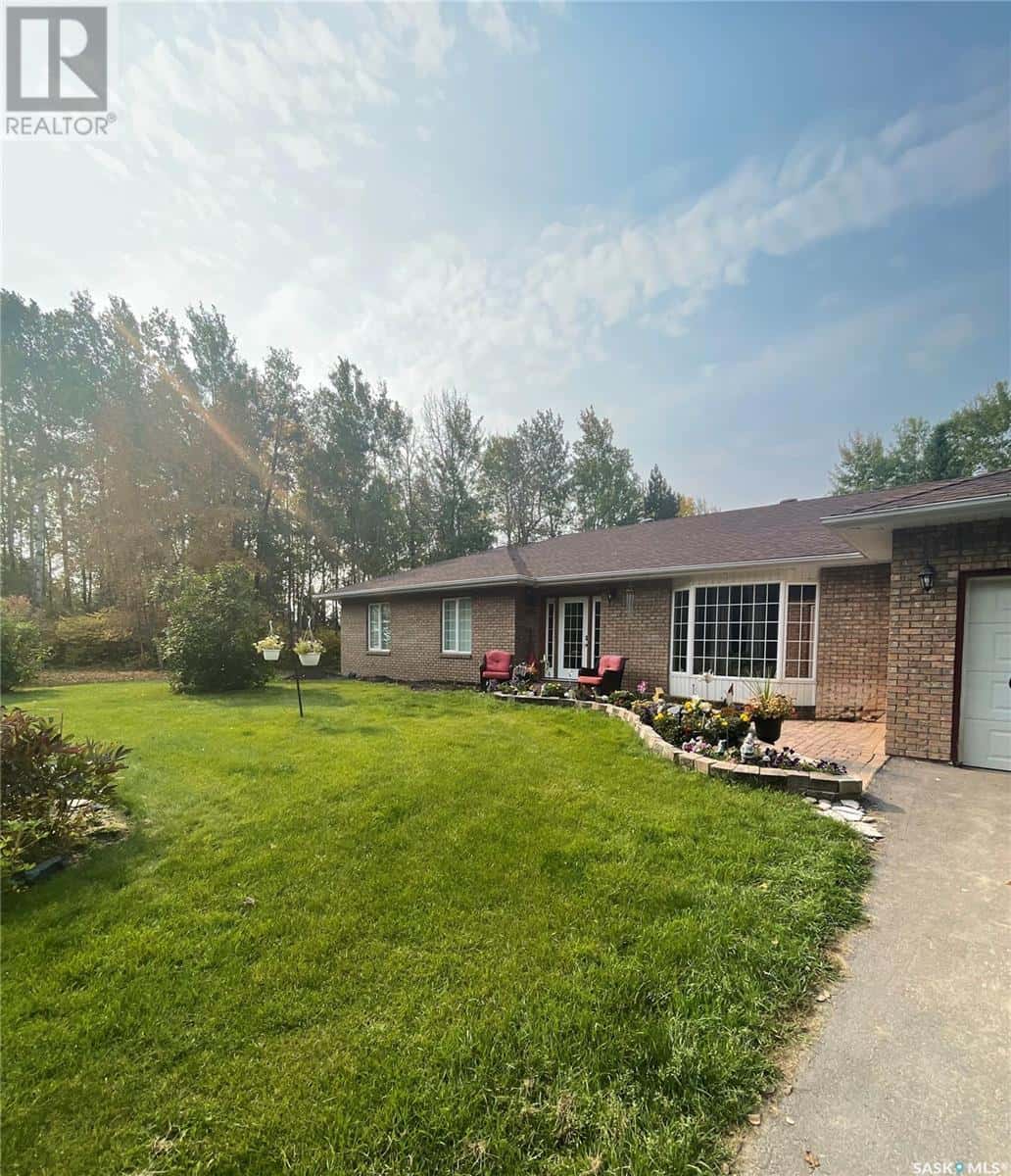 4.11 Acres Fir River Country acreage — Hudson Bay Rm No. 394, Saskatchewan - Photo 2 of 50