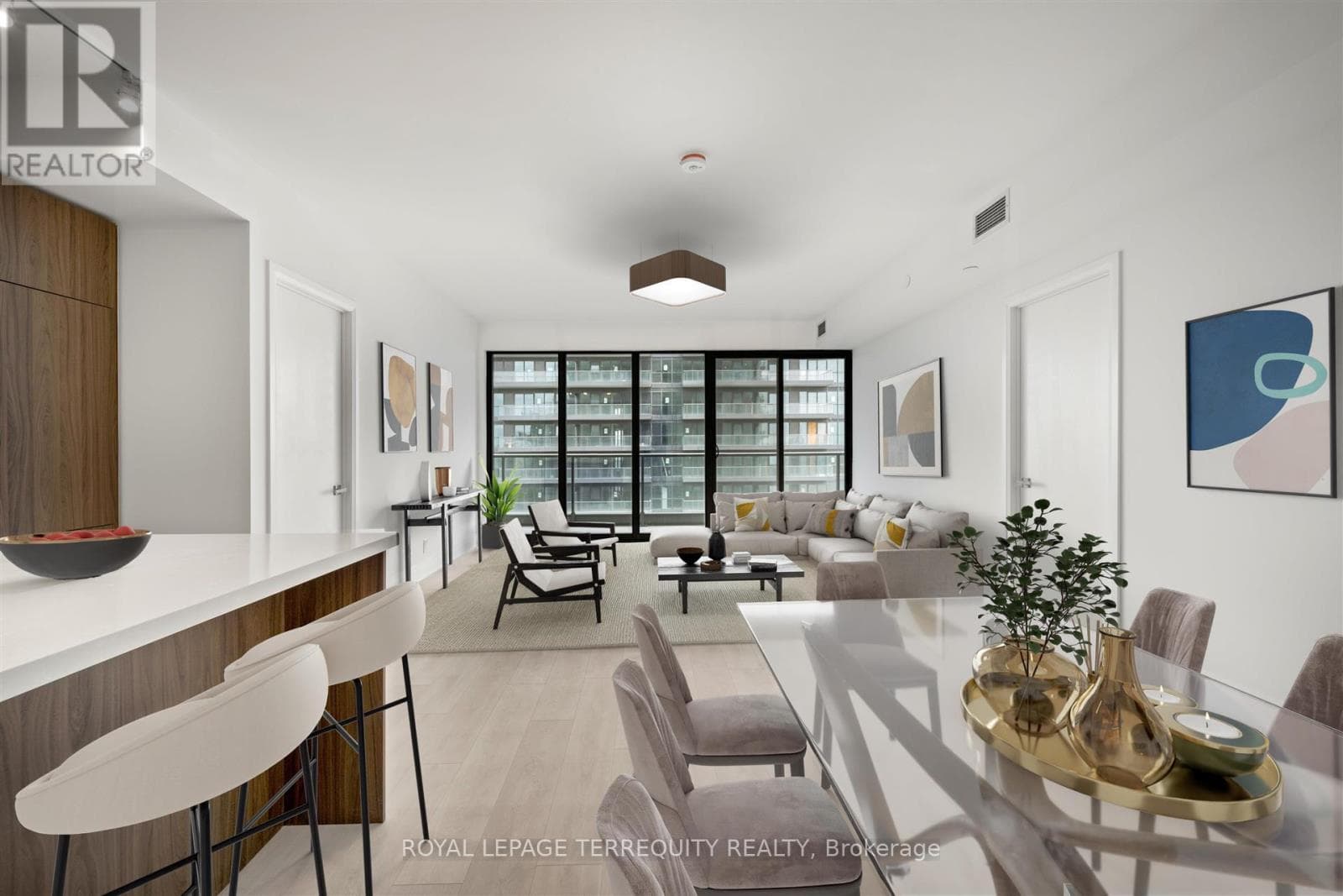 1406 - 33 FREDERICK TODD WAY — Toronto (Thorncliffe Park), Ontario - Main photo