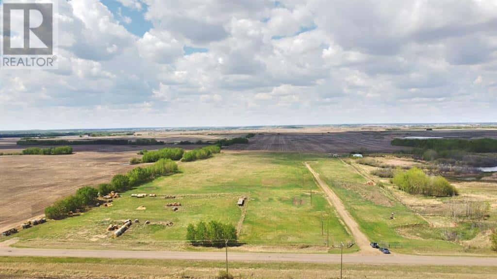 pt NE-24-45-7-W4 — Rural Wainwright No. 61, M.D. of, Alberta - Photo 3 of 5