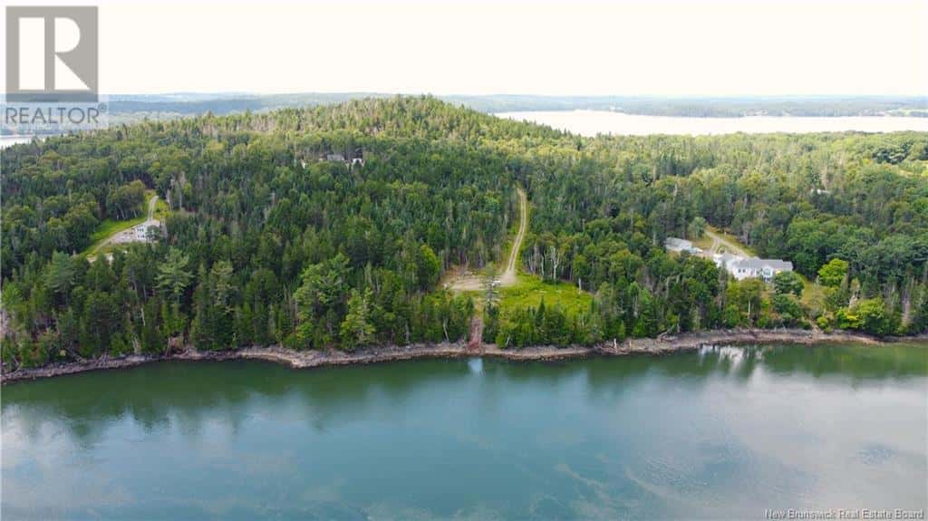 379 Hills Point Road