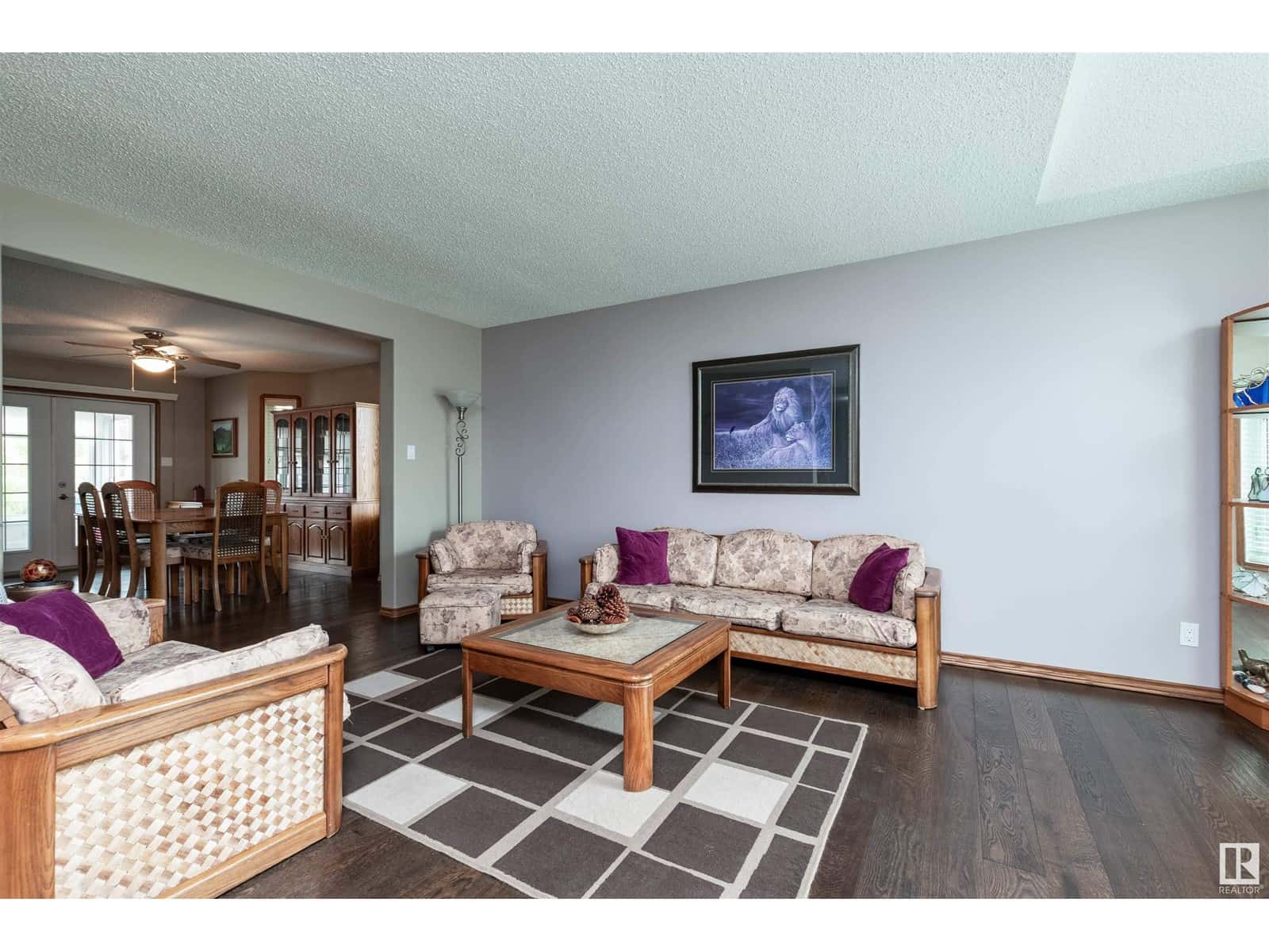 4126 46 ST — Vegreville, Alberta - Photo 3 of 50