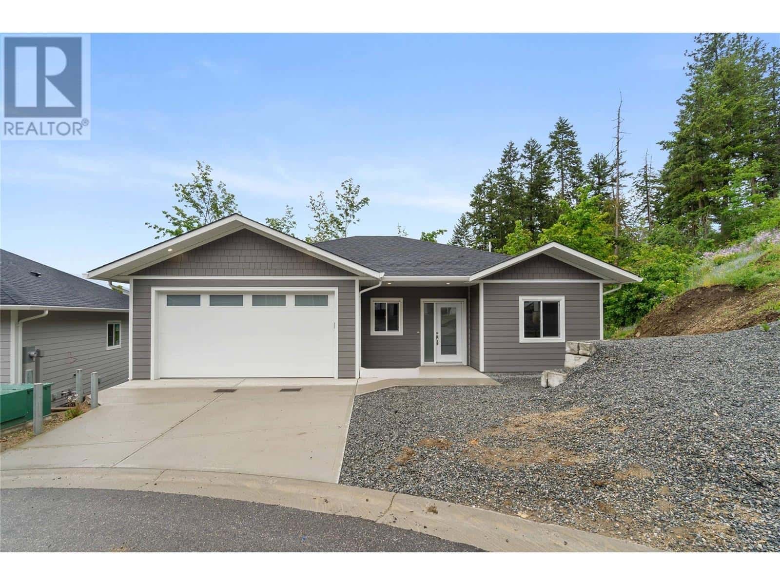 806 Cliff Avenue Unit# 104 — Enderby, British Columbia - Photo 2 of 88