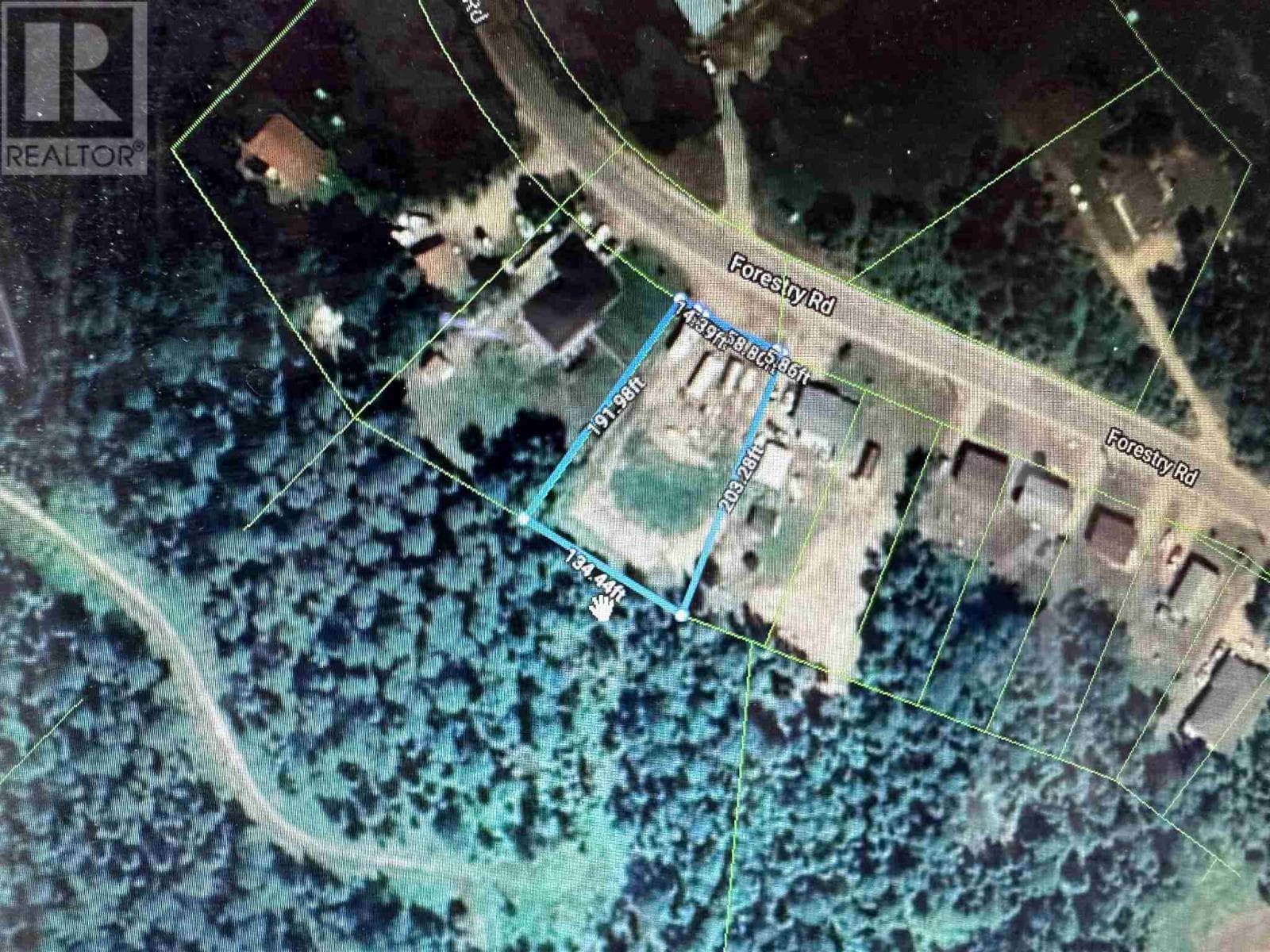 50 Forestry RD — Red Lake, Ontario - Main photo