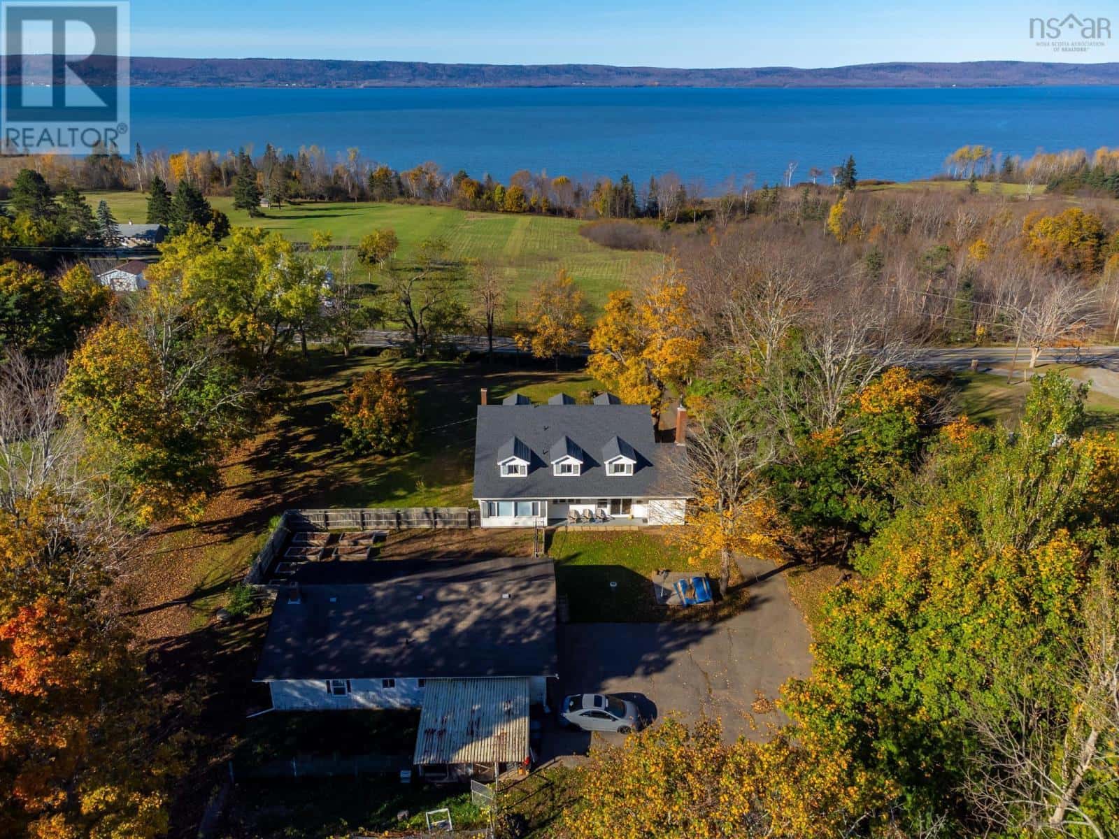 428 Highway 1 — Deep Brook, Nova Scotia - Photo 3 of 50