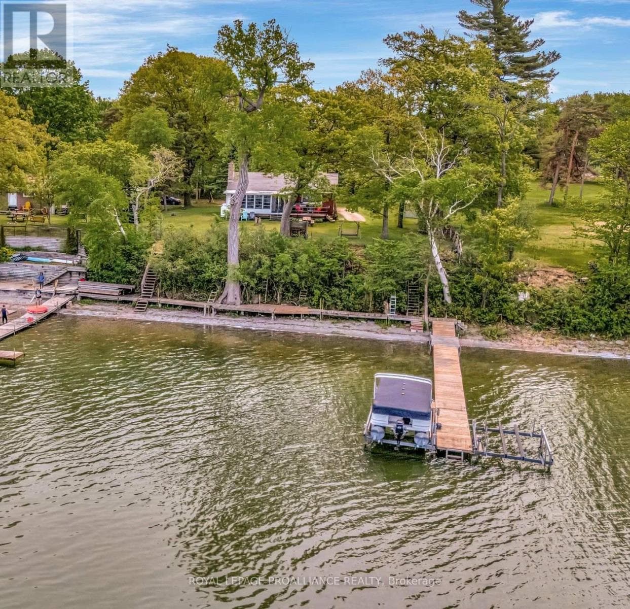 40 MAYNE LANE — Prince Edward County (Hallowell Ward), Ontario - Main photo