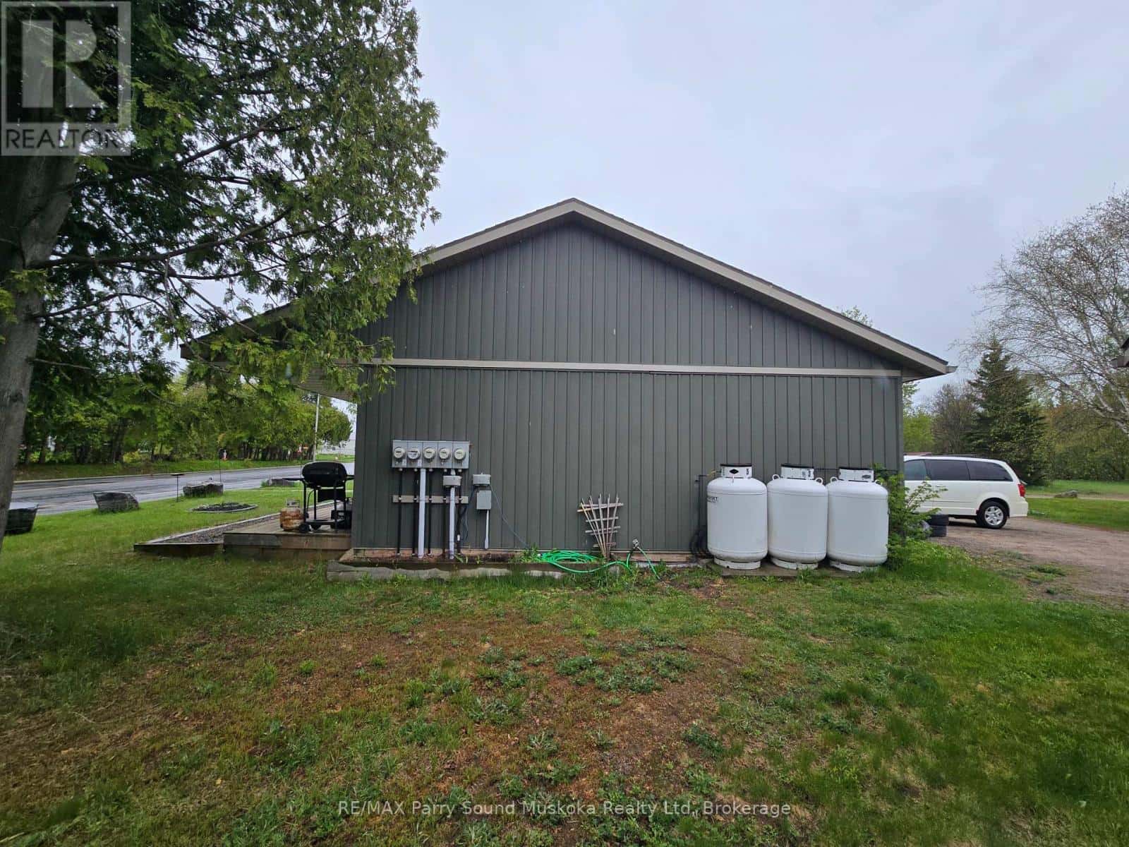 150 MAIN STREET — Kearney, Ontario - Photo 4 of 26