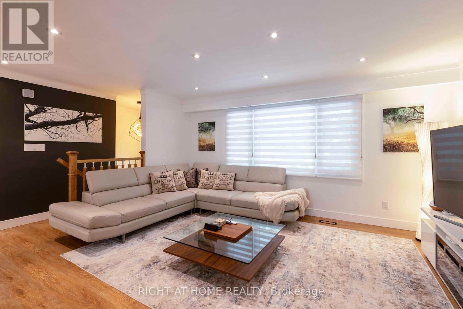 212 LOCKHART DRIVE - Photo 5 of 30, St. Catharines (Glendale/Glenridge), Ontario