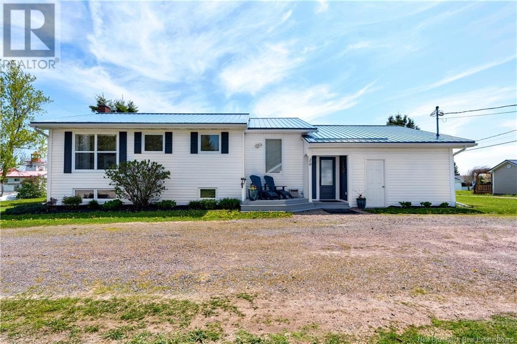 20 Jaillet Street — Grande-Digue, New Brunswick - Main photo