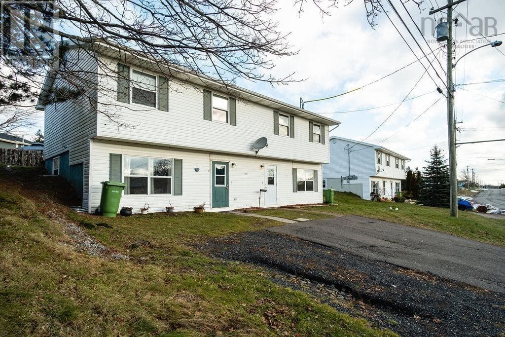 704 Queen — Port Hawkesbury, Nova Scotia - Main photo