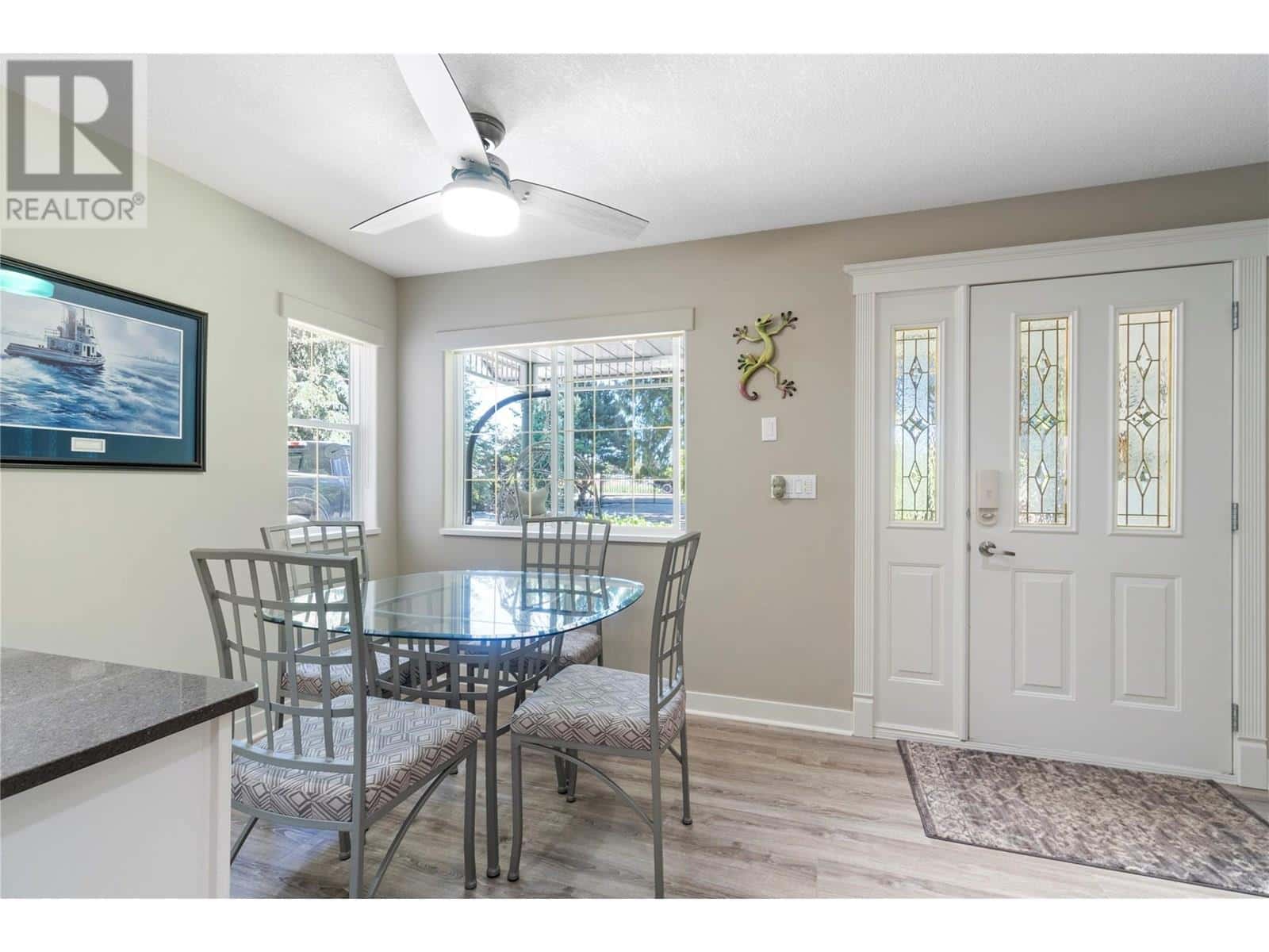 1047 Wharf Road — Scotch Creek, British Columbia - Photo 5 of 97