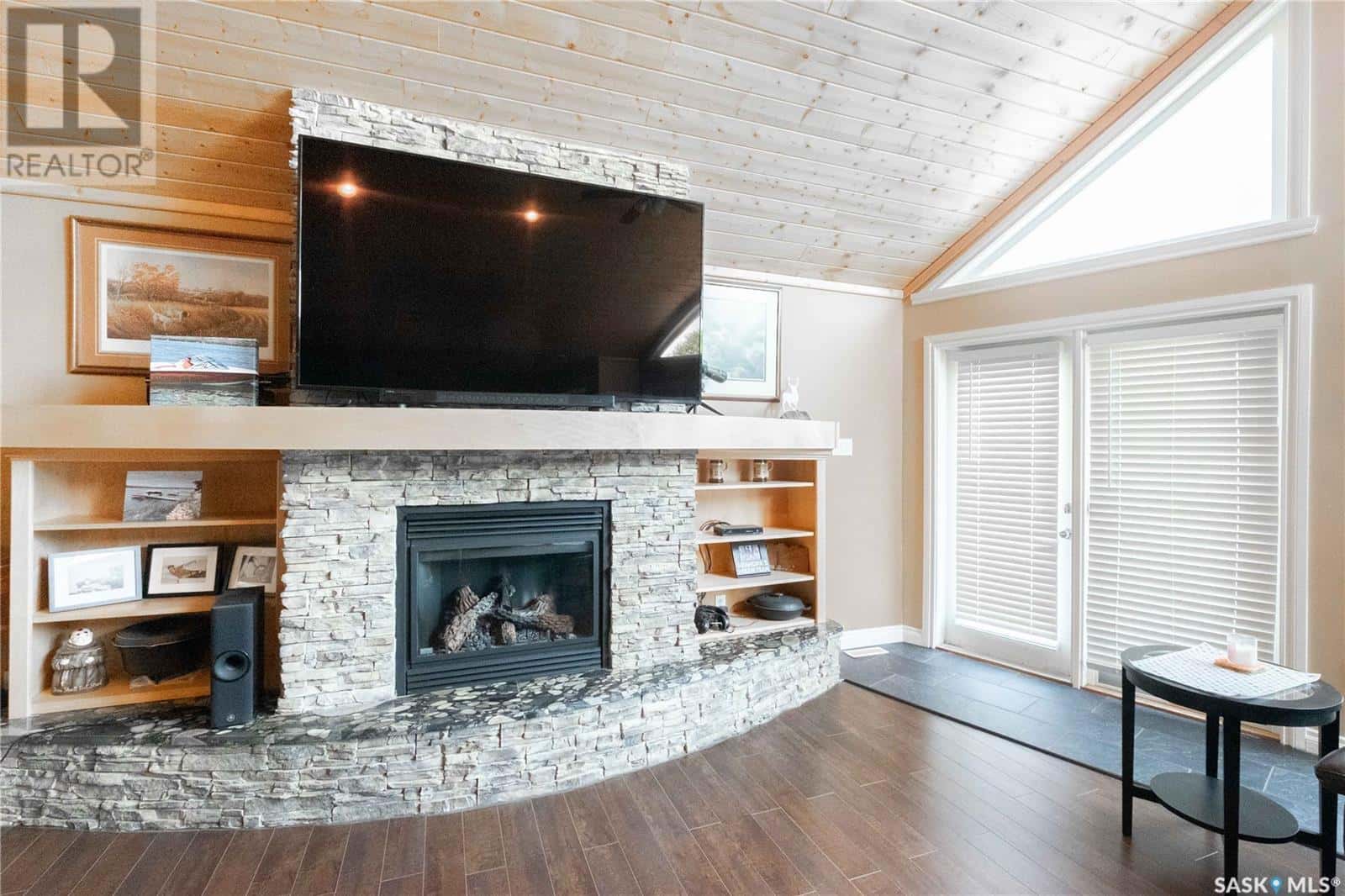 49 Taylor STREET — North Qu'Appelle Rm No. 187, Saskatchewan - Photo 4 of 44