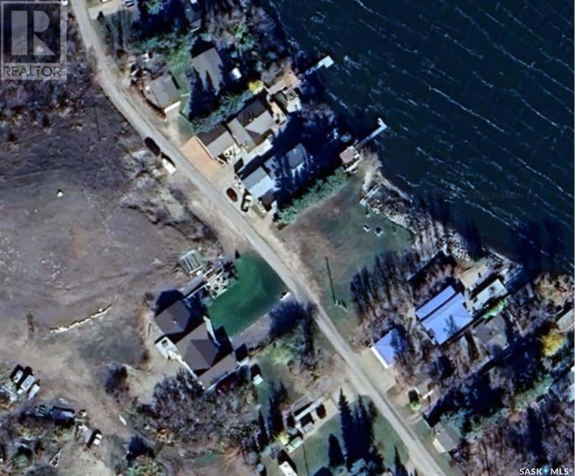 49 Taylor STREET — North Qu'Appelle Rm No. 187, Saskatchewan - Photo 2 of 44