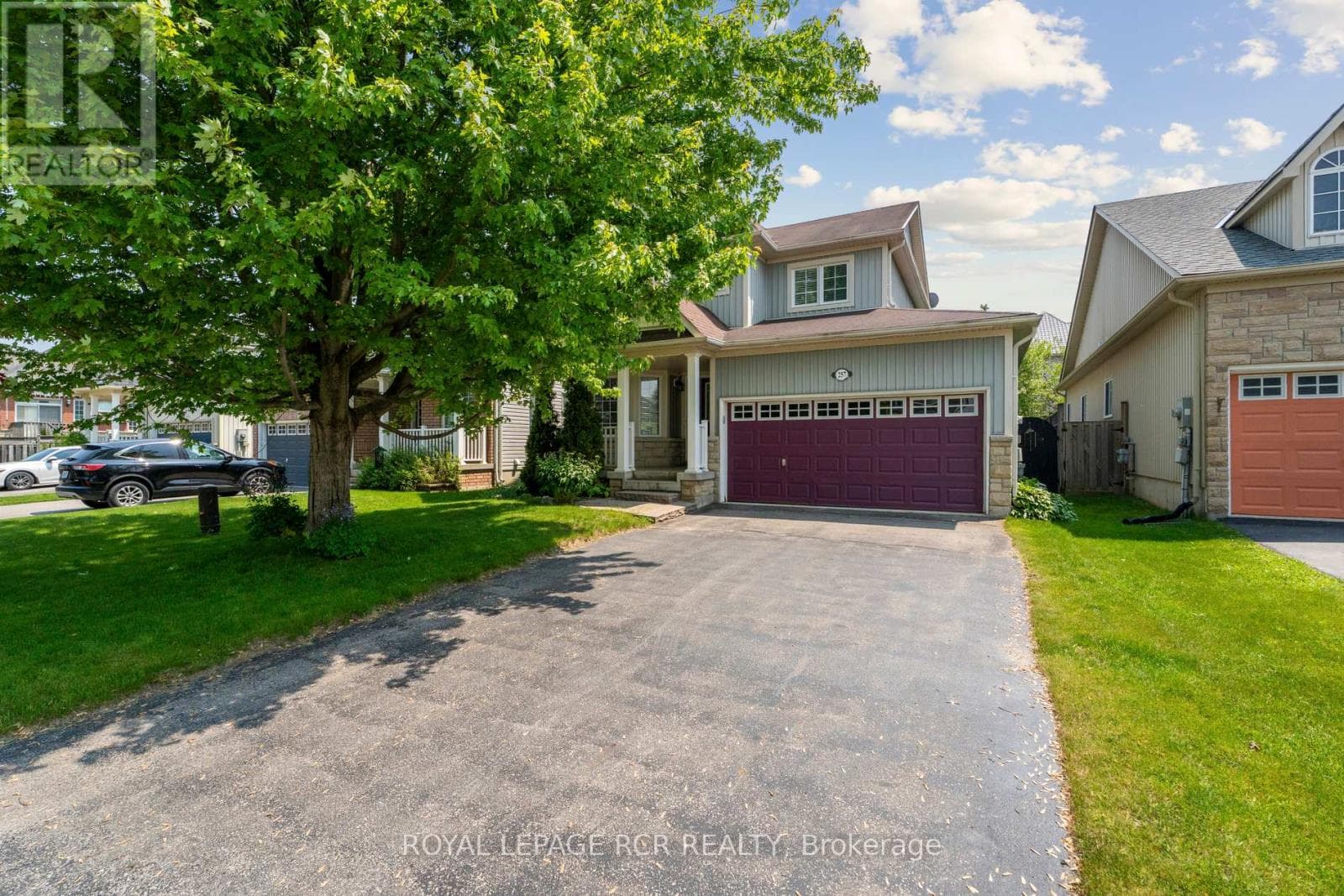 257 BERRY STREET — Shelburne, Ontario - Main photo