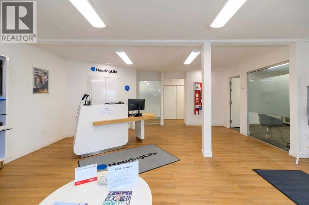 4809 50 STREET — Athabasca, Alberta - Photo 4 of 26