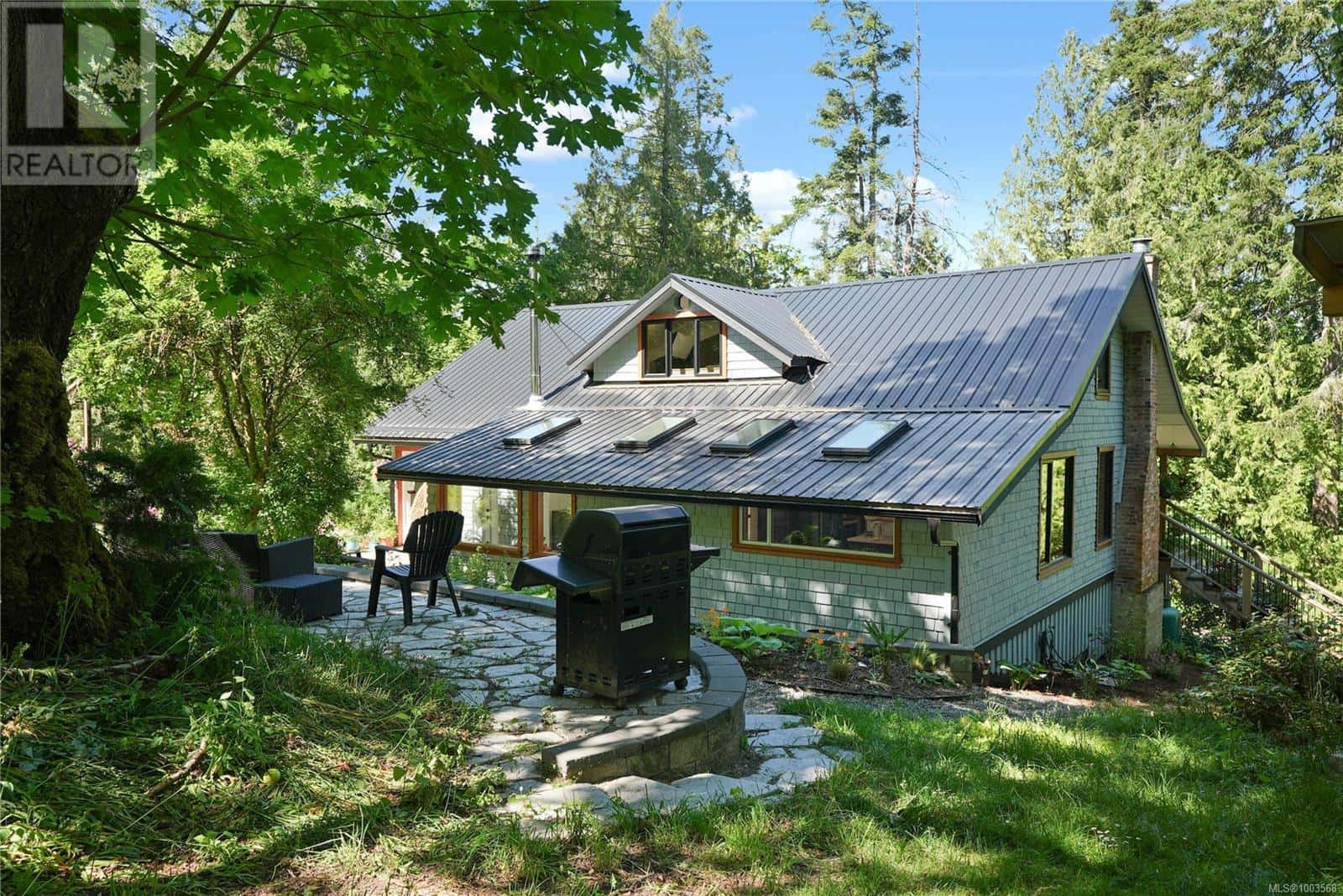 315 Booth Canal Rd — Salt Spring, British Columbia - Photo 5 of 82