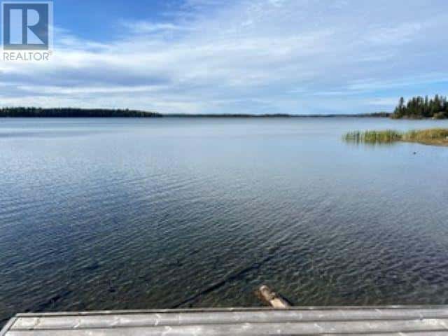 7608 E SHERIDAN LAKE ROAD — Bridge Lake, British Columbia - Photo 3 of 17