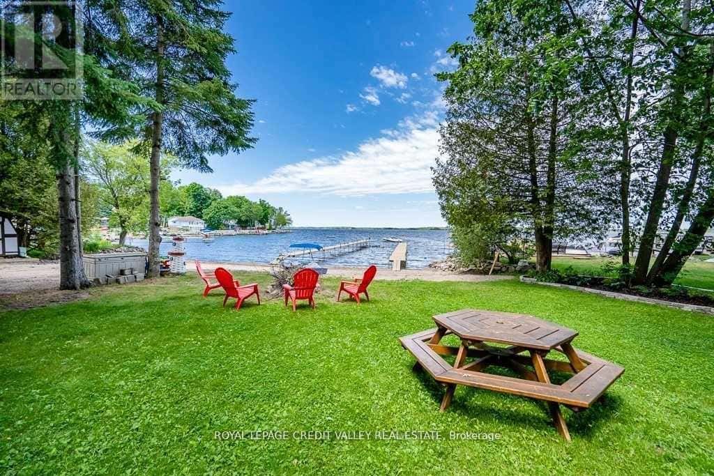 230 ROBINS POINT ROAD — Tay (Victoria Harbour), Ontario - Photo 3 of 27