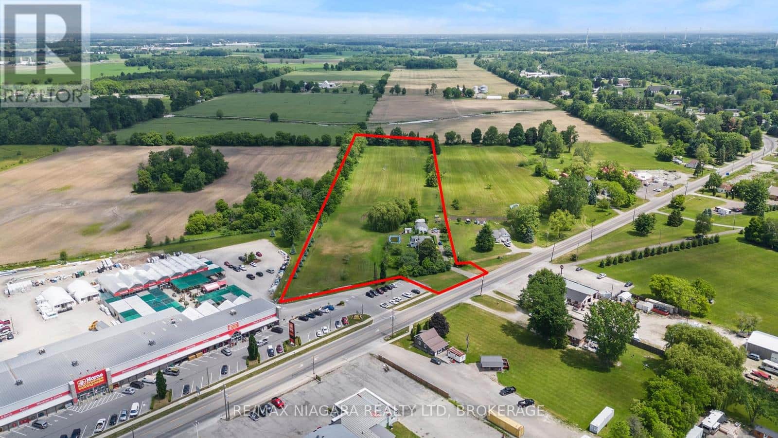 1083 BROAD STREET E - Photo 2 of 10, Haldimand (Dunnville), Ontario