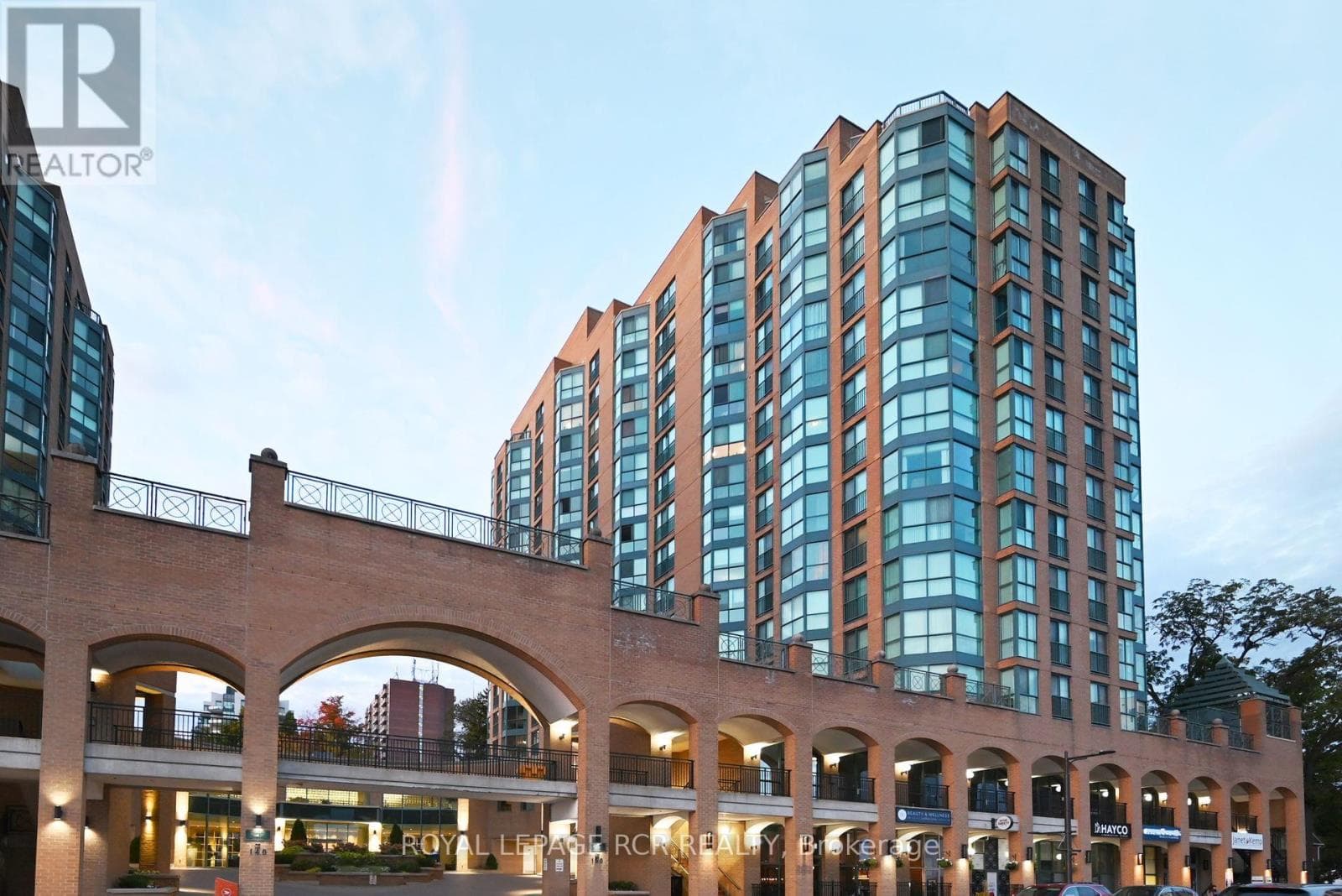 701 - 150 DUNLOP STREET E — Barrie (City Centre), Ontario - Main photo