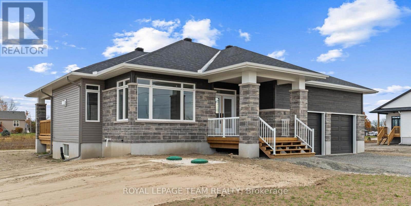 62 HOGAN DRIVE - Photo 3 of 39, McNab/Braeside, Ontario